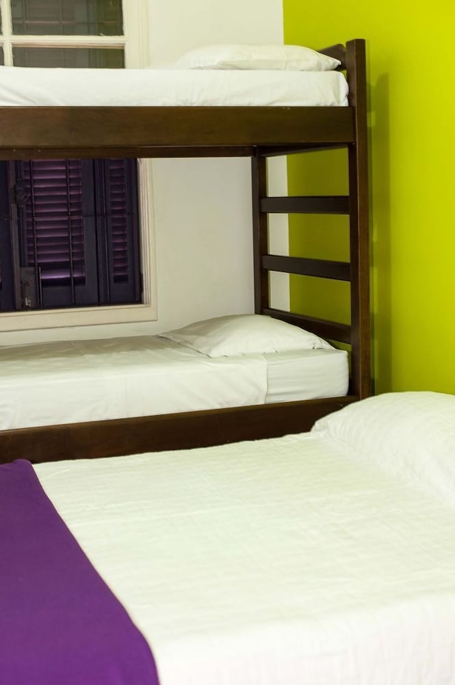 Purple House Hostel