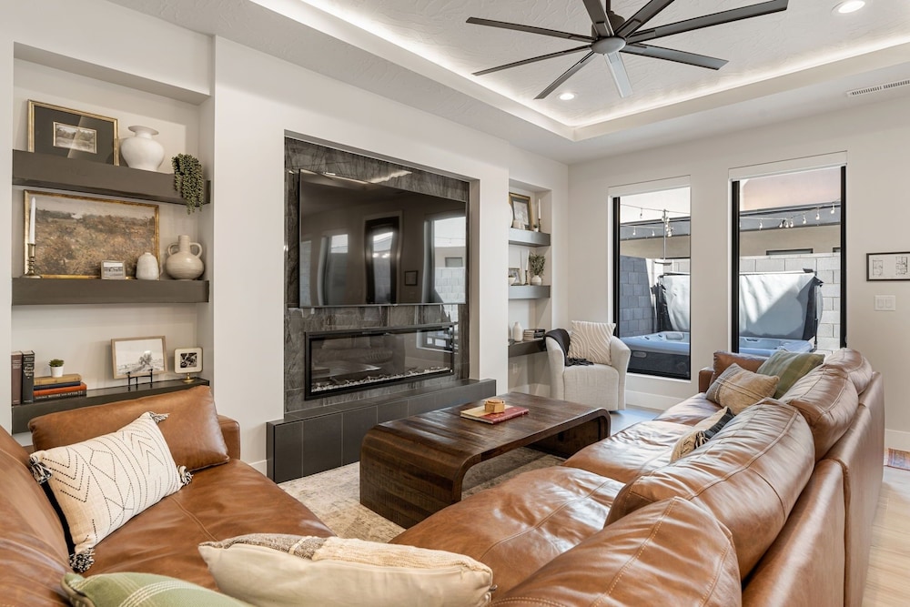 Canyons Edge 3 Bedroom Home