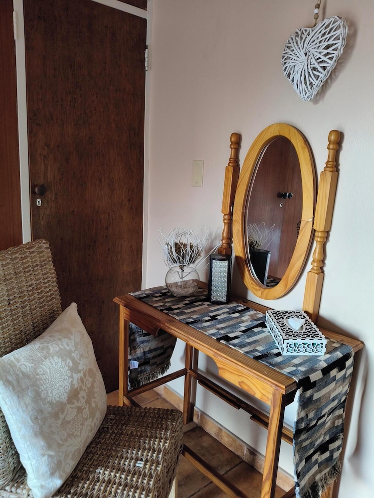 Acacia Guesthouse view 5
