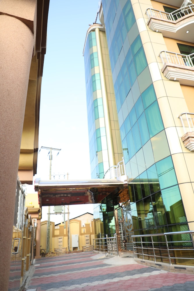 Jaromax Palace Hotel view 3