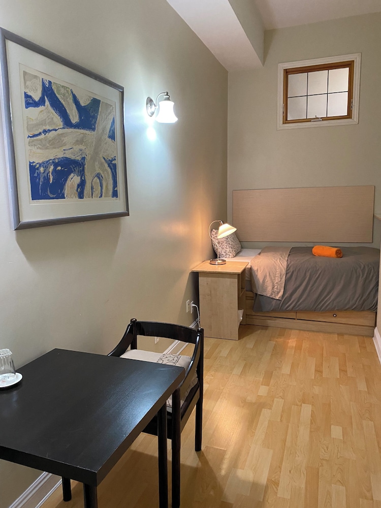 Kaisar Guest House