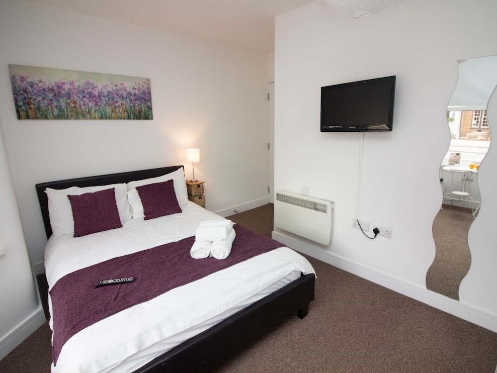Beddoe Apartments