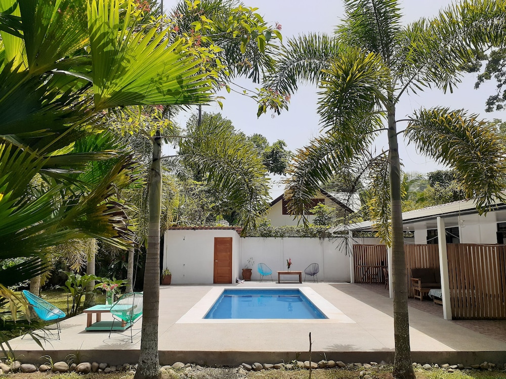 Hotel Aban