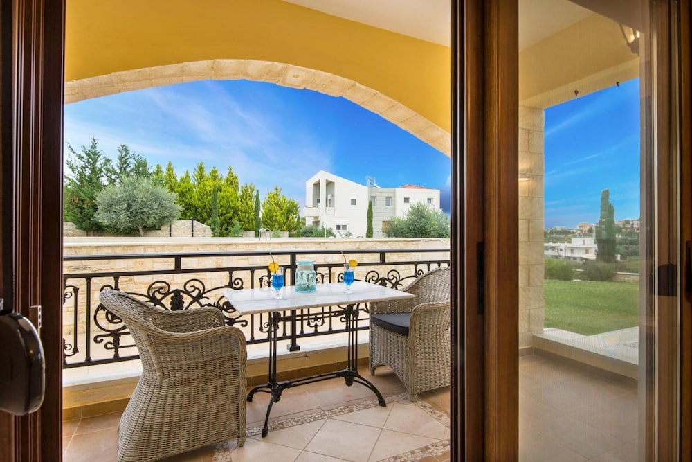 Casa Leone Suites