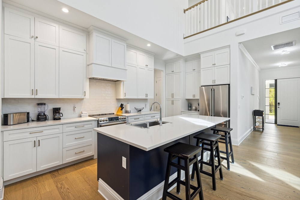 119 Ocean Estates Dr