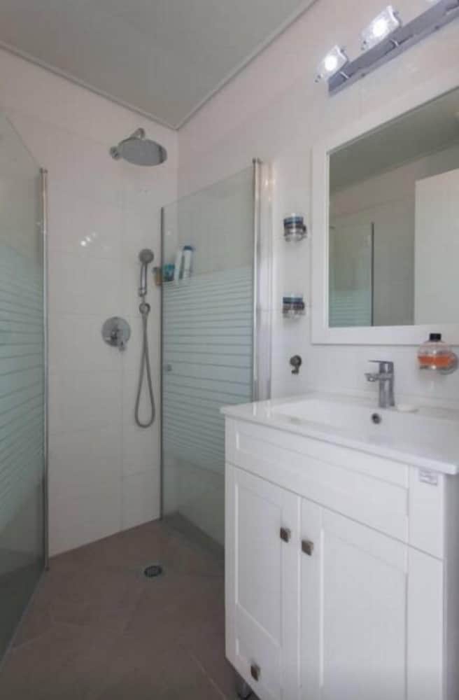 Sea Suites Apartments