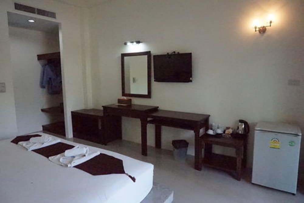 Dream Valley Resort Tonsai Beach