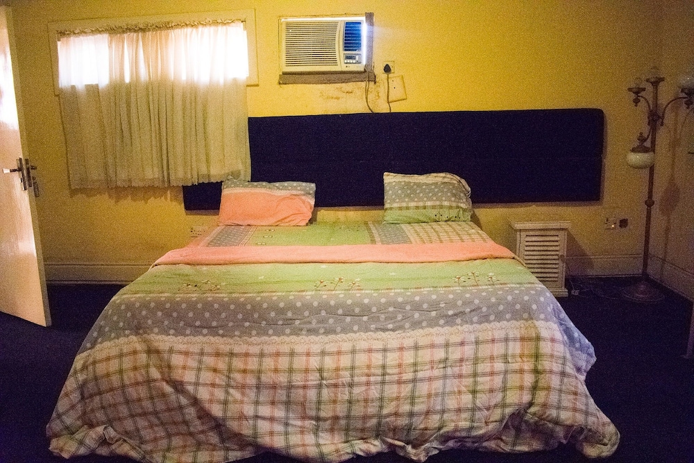 Whitehouse Exclusive Guest House