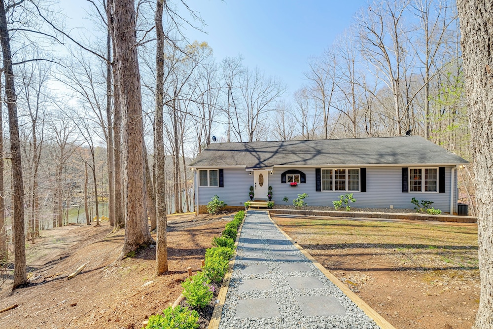 Fish, Boat & Hike: Lakefront Home w/ Game Room!