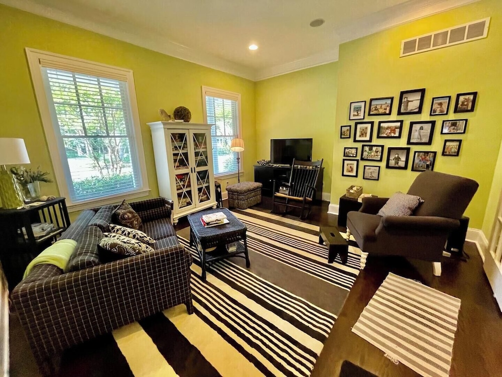 Henlopen Avenue 116