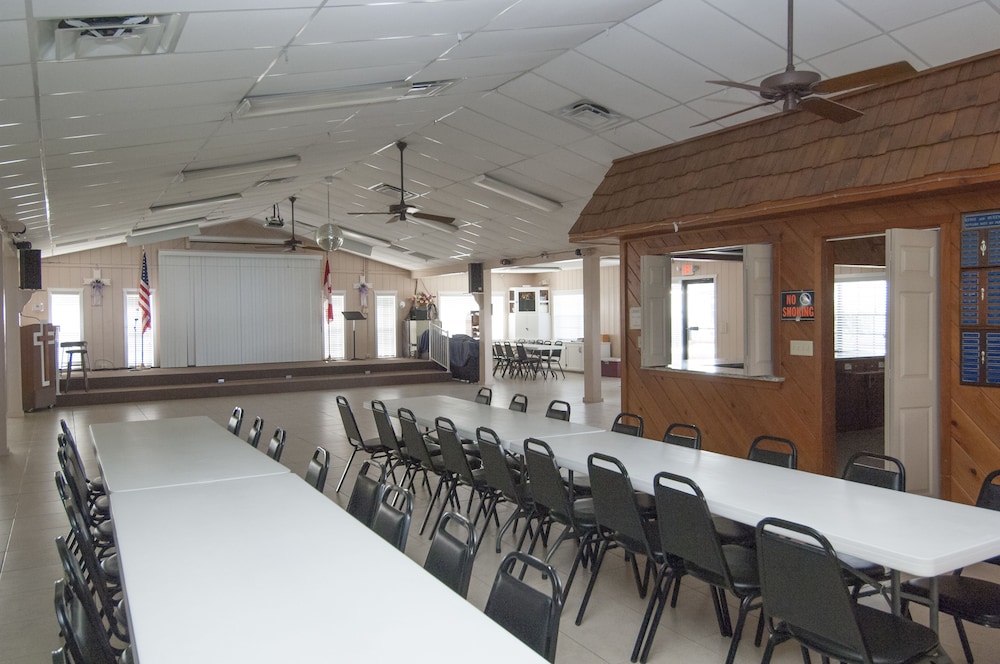 meeting & event spaces
