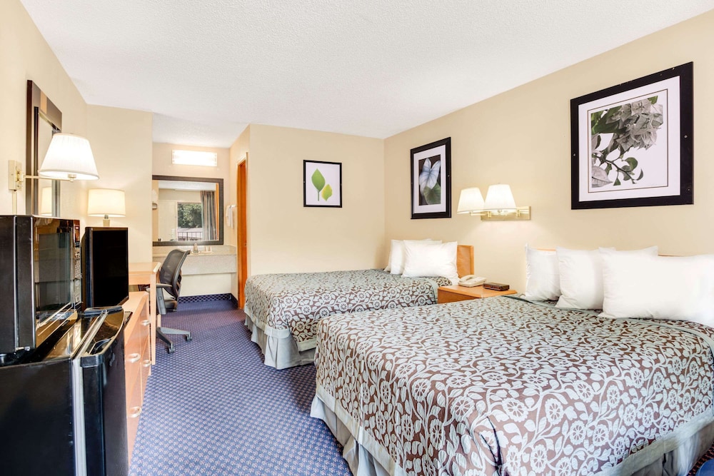 Americas Best Value Inn Aiken view 5