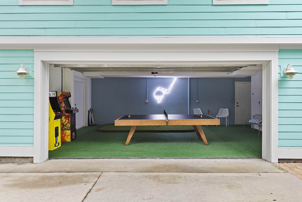 Haven Grove Beach Bungalow w Hot Tub Game Room Blocks From the Water