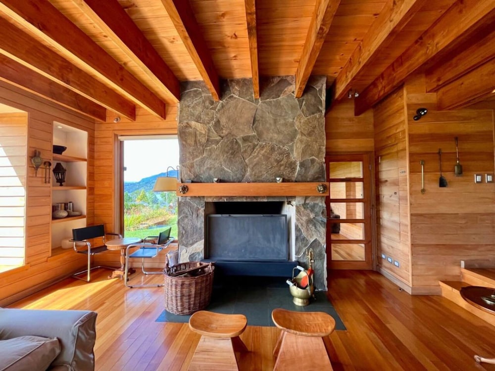 Modern Rustic House Playa El Monje Laundry Wifi