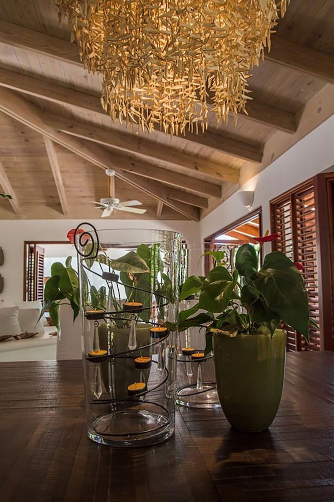 Villa Las Piñas