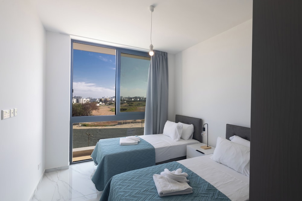 Protaras Aqua Pearl Villa Aq10 With Pool Heating