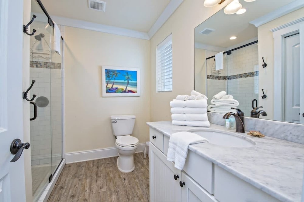 Beachfront 18bed Pool Easybreezy