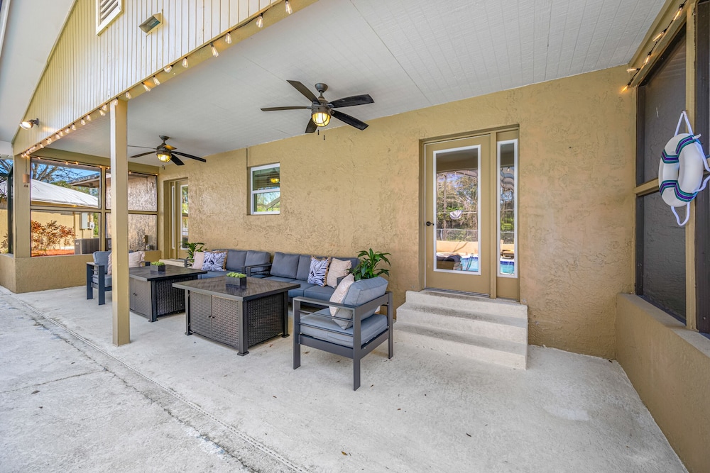 The Perfect Family Retreat w Pool and Games