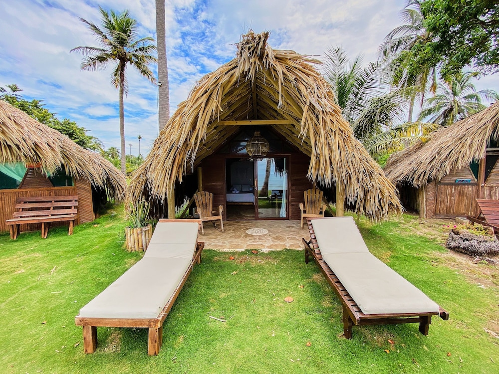 Hotel Isla Mucura