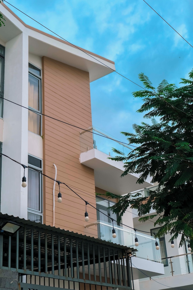 Hieu Sang 68 Hostel and Villas