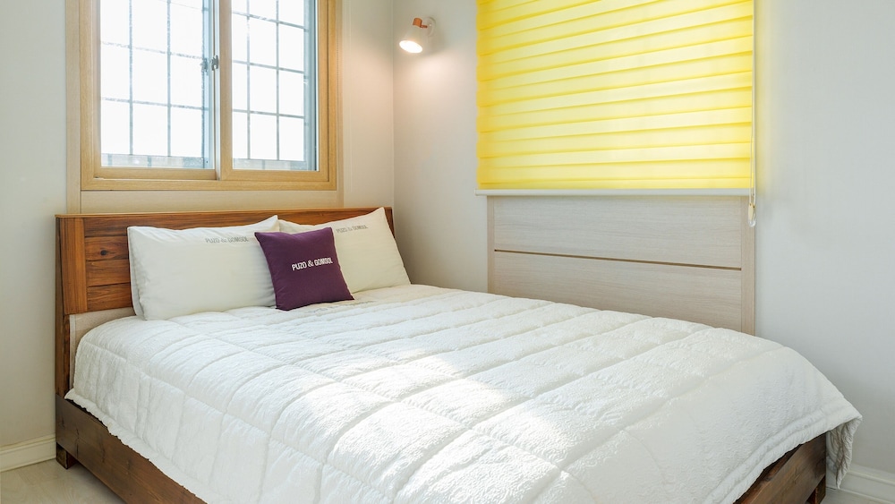 Geoje Peugeot Gomsol Petfriendly Pension