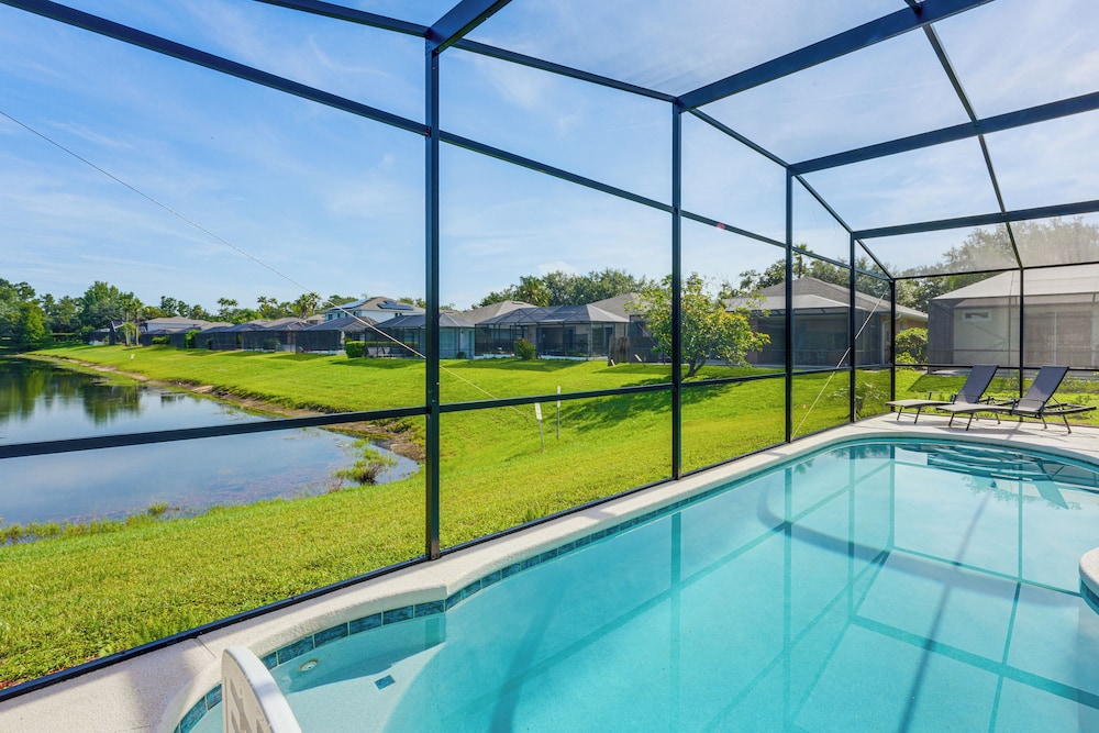Waterfront Home w/ Private Pool: 5 Mi to Disney!
