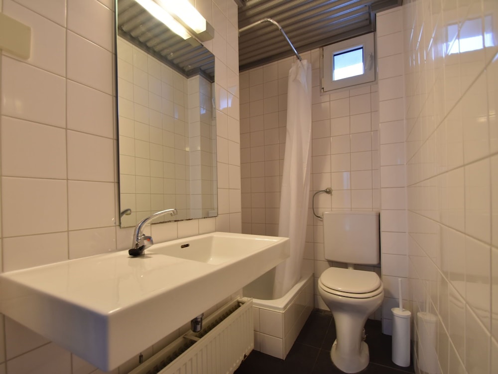 Spacious Apartment in Bergen aan Zee With Terrace view 2