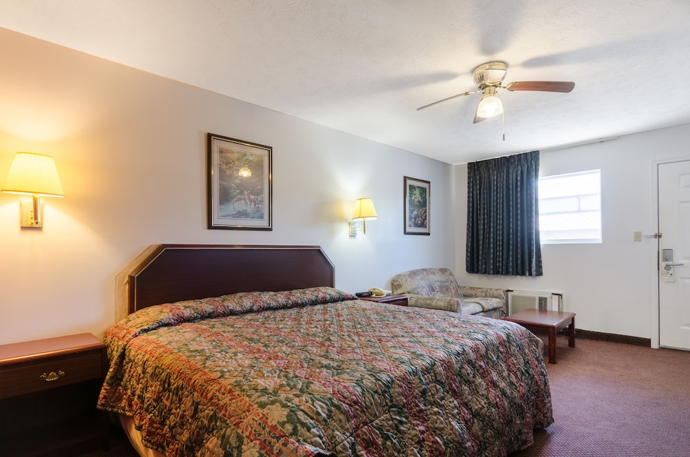 Deerfield Inn