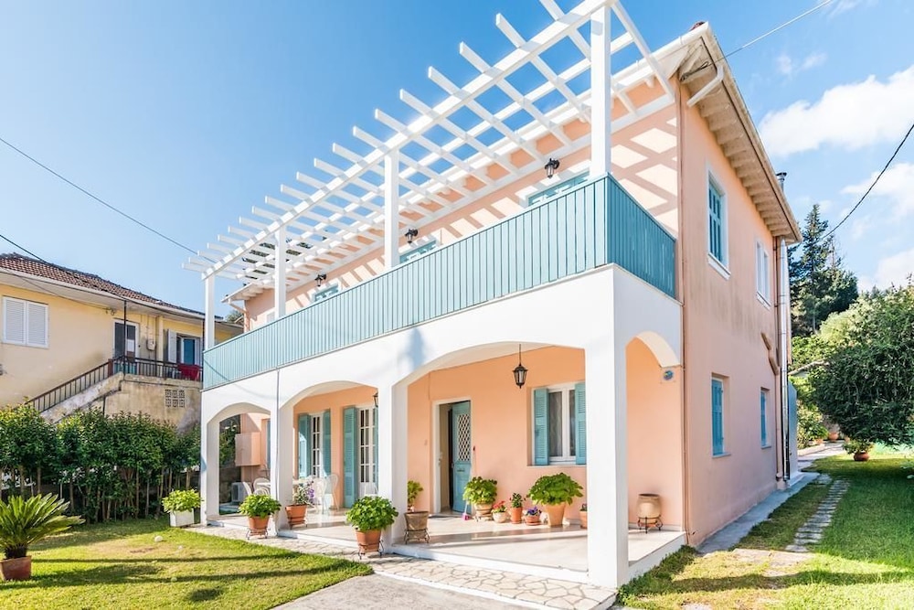 Tsonas apartments