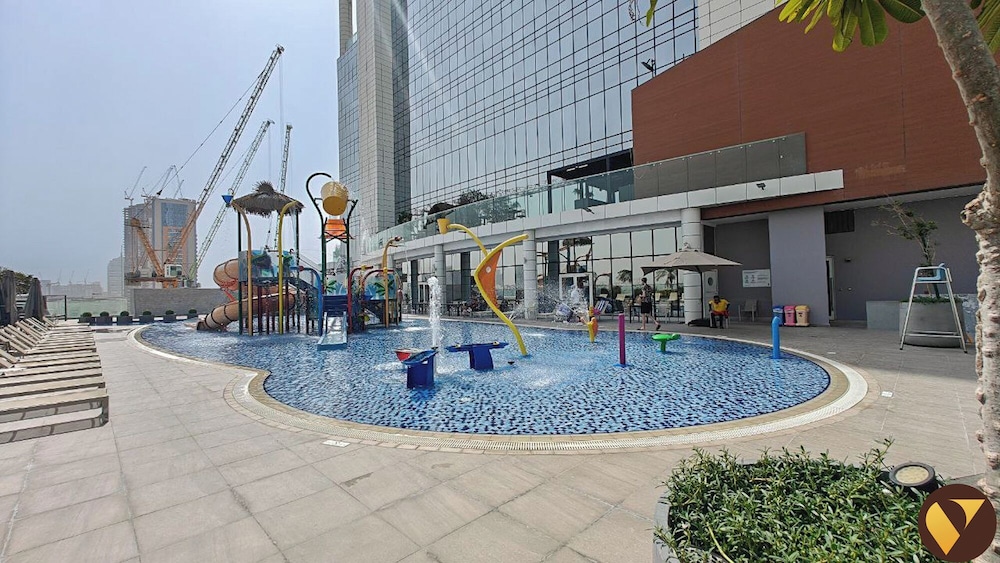 Vogue JVT Novotel Balcony Pool & Gym