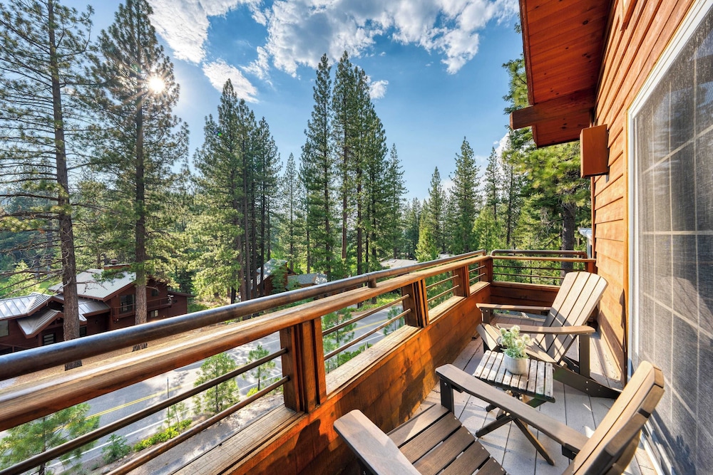 Northstar Haven Cozy-chic Retreat Near Lake Tahoe & Downtown Truckee