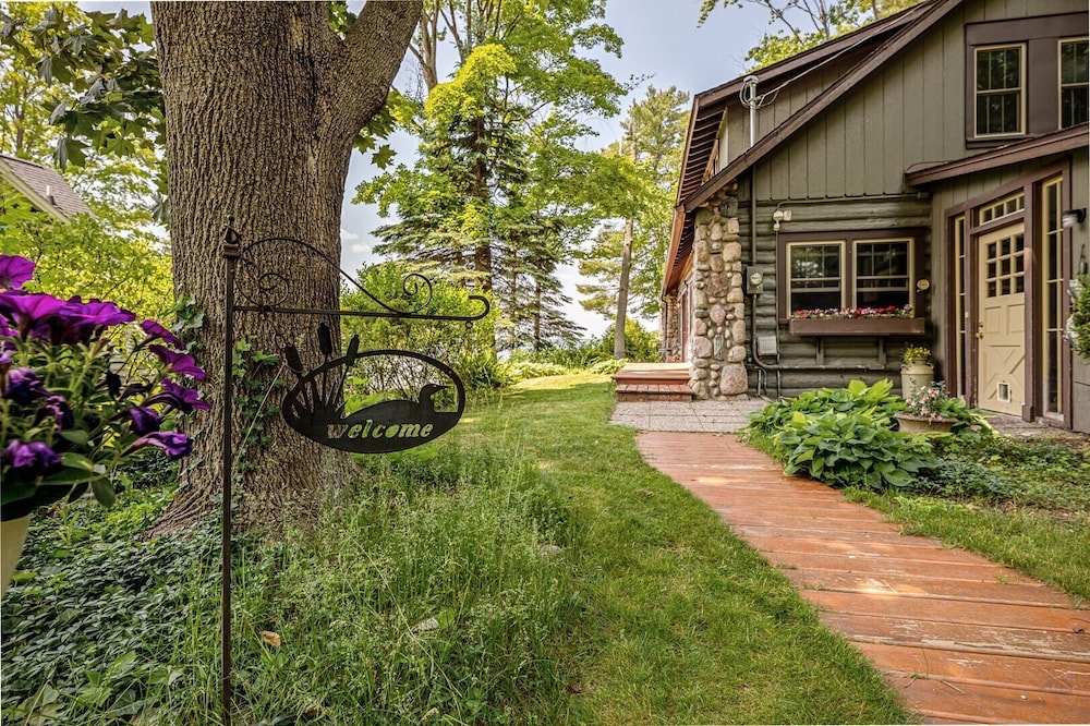 Sunset Retreat Private Family Home 843N