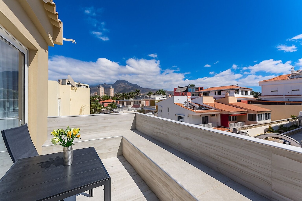 BAL Apartments - Adults Only