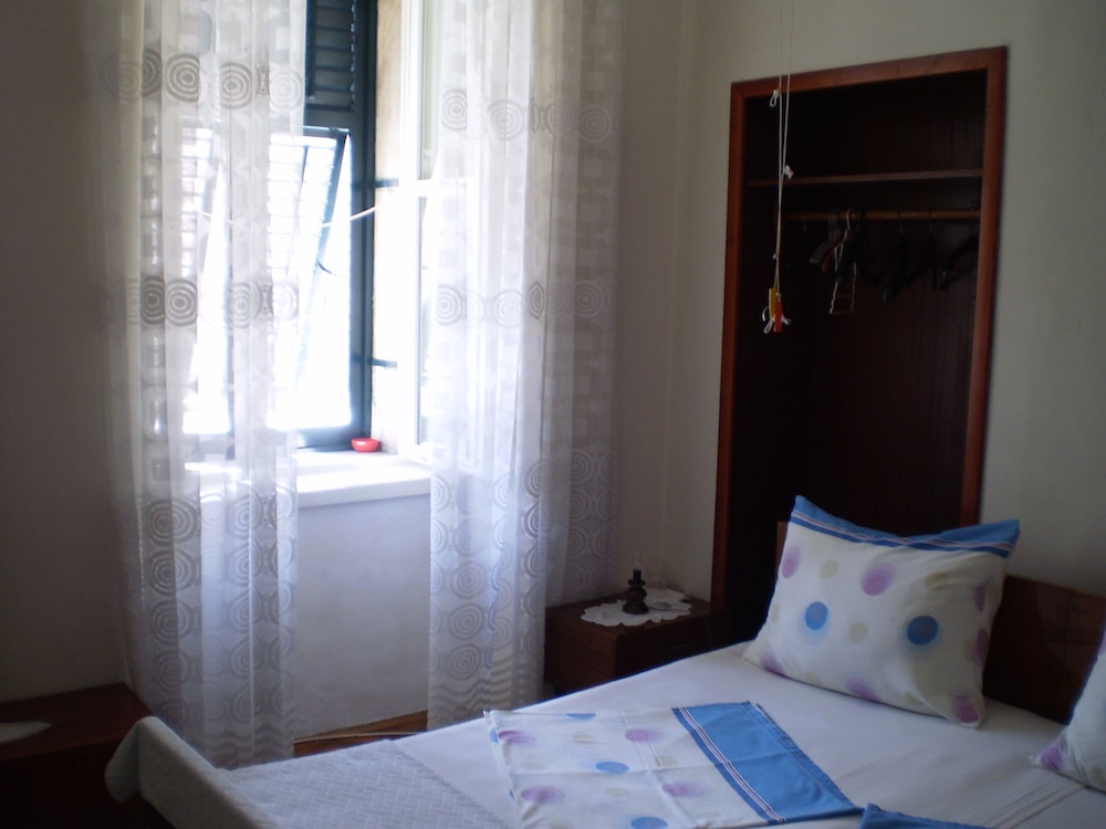 Dubrovnik Old Port Accommodation