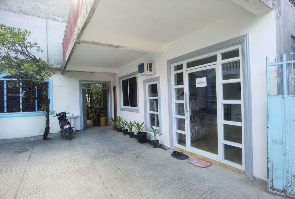 Lao Singuan Homestay powered by Cocotel view 3