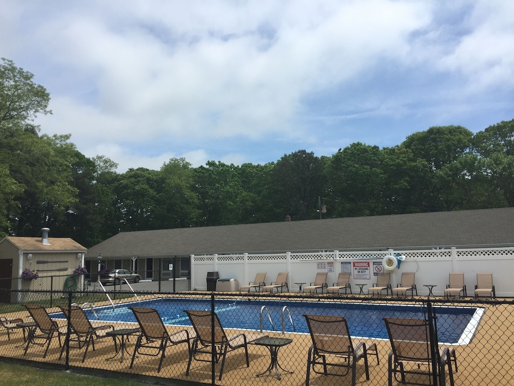 Viking Shores Motor Inn