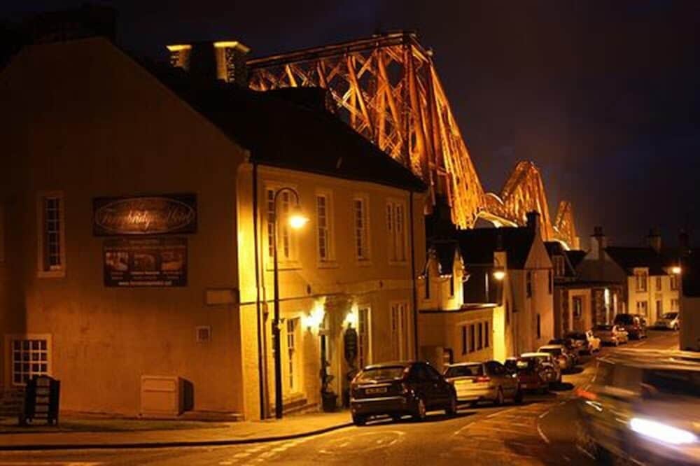 Dunfermline Vacations - Ferrybridge Hotel - Property Image 5