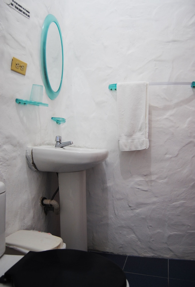 Hostal Galapagos by Bar de Beto