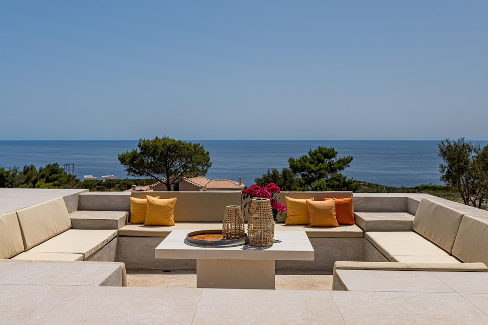 Terra Lucis Mountain Residences Aether Villa, Photo 10