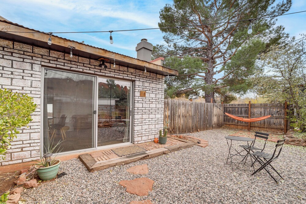 < 2 Mi to Red Rock State Park: Cozy Sedona Cottage