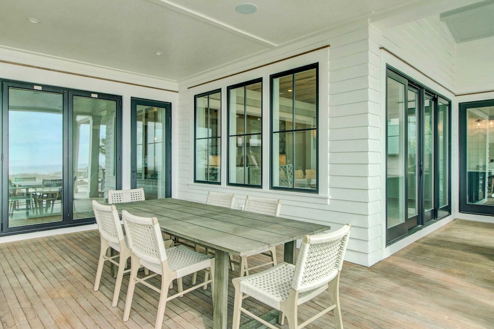 3108 Palm by Avantstay Oceanfront, Private Pool, Incredible Views