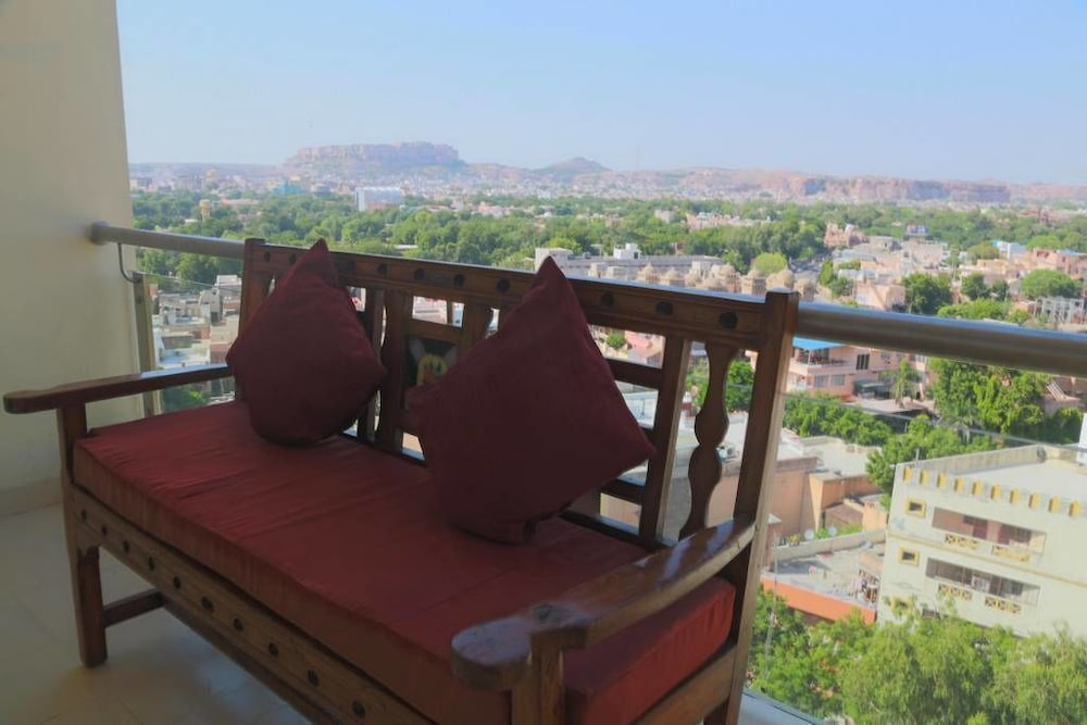 Ranbanka Apartments view 2