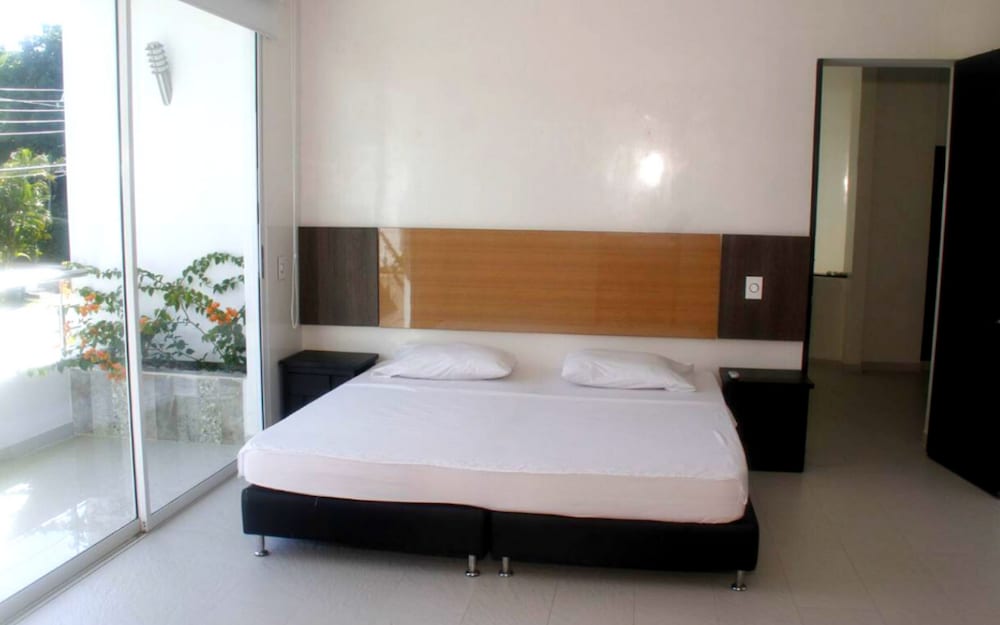 Casa Privada el Peñon Girardot view 2