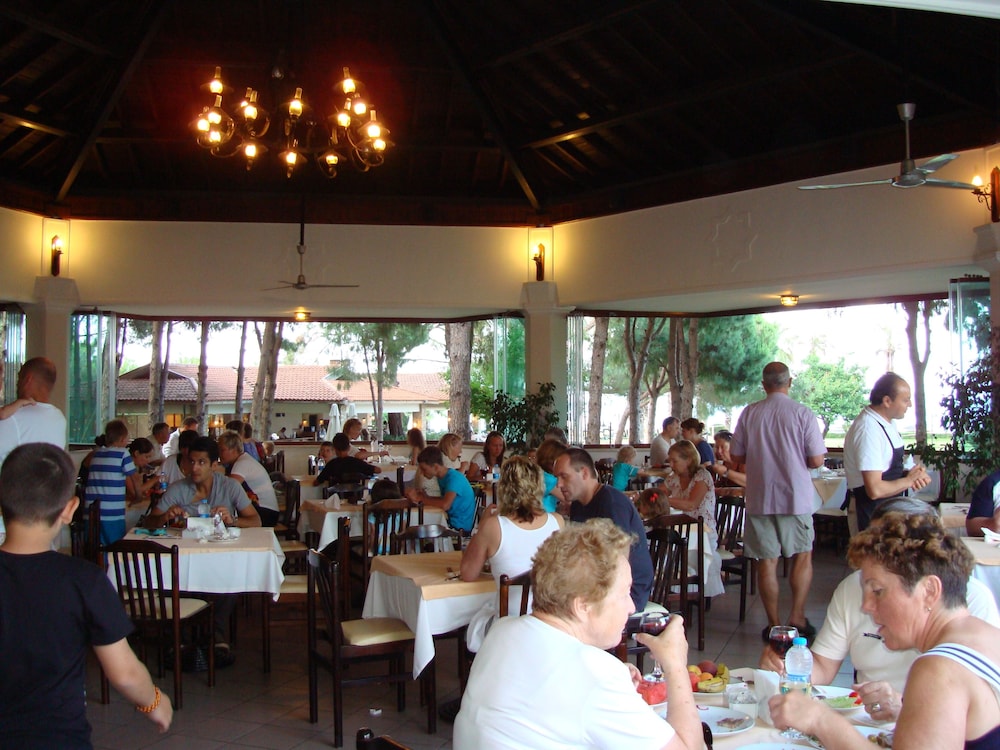 Champion Holiday Village - All Inclusive
