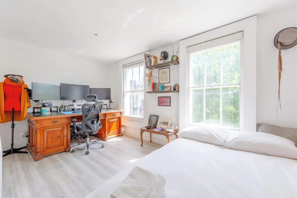 Quirky & Serene 2BD Flat in Dalston