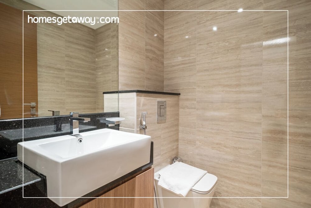 Iconic 2BR Missoni Unit Canal Views