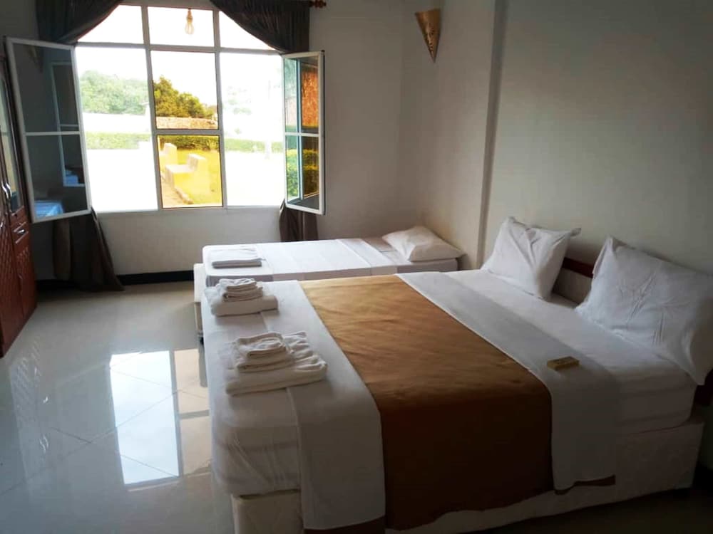 Zan Oceans Resort