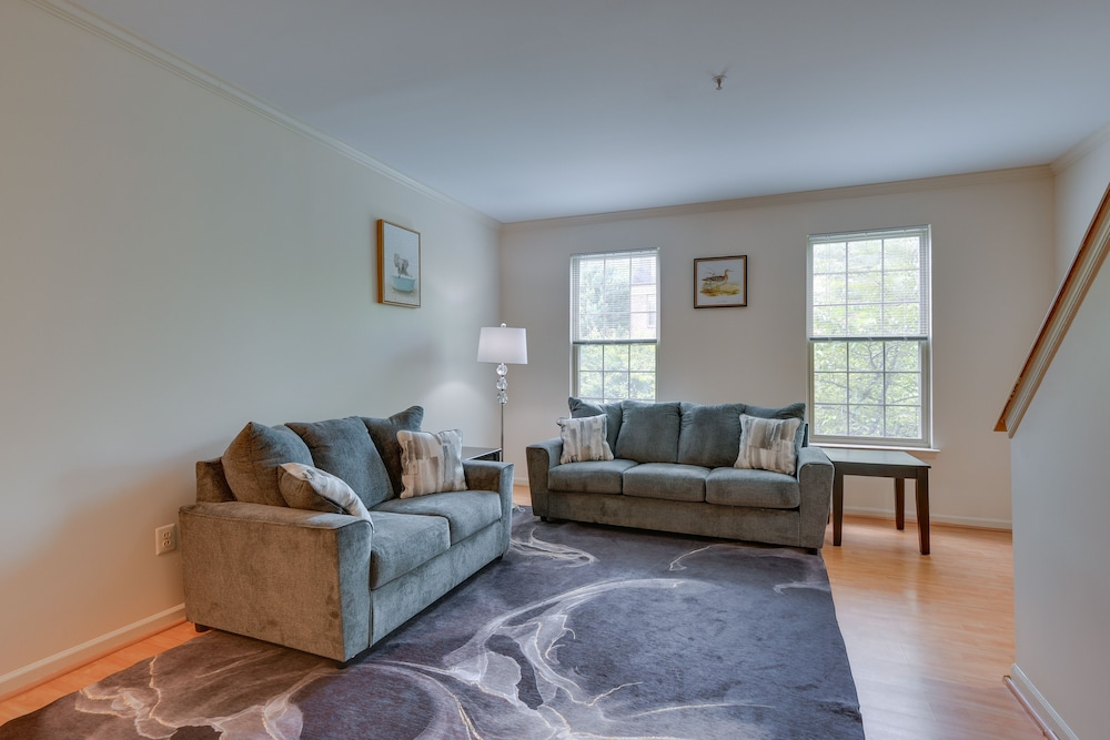 Owings Mills Townhouse: 8 Mi to Liberty Reservoir! - Property Image 21