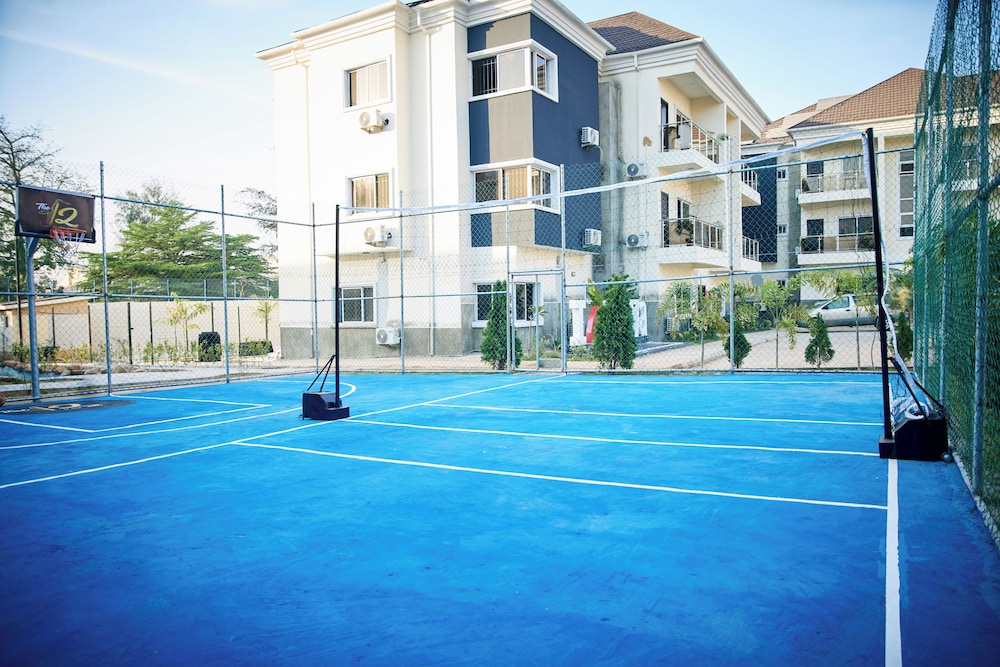 The12 by Naji Resort