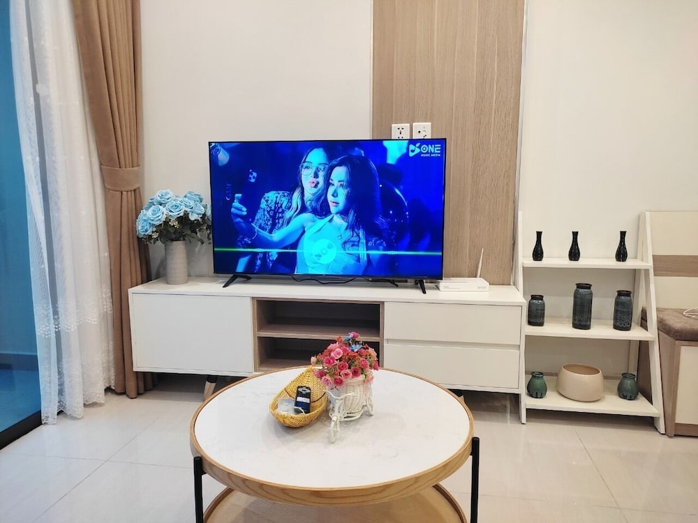 Bom Homes- Vinhomes Ocean Park